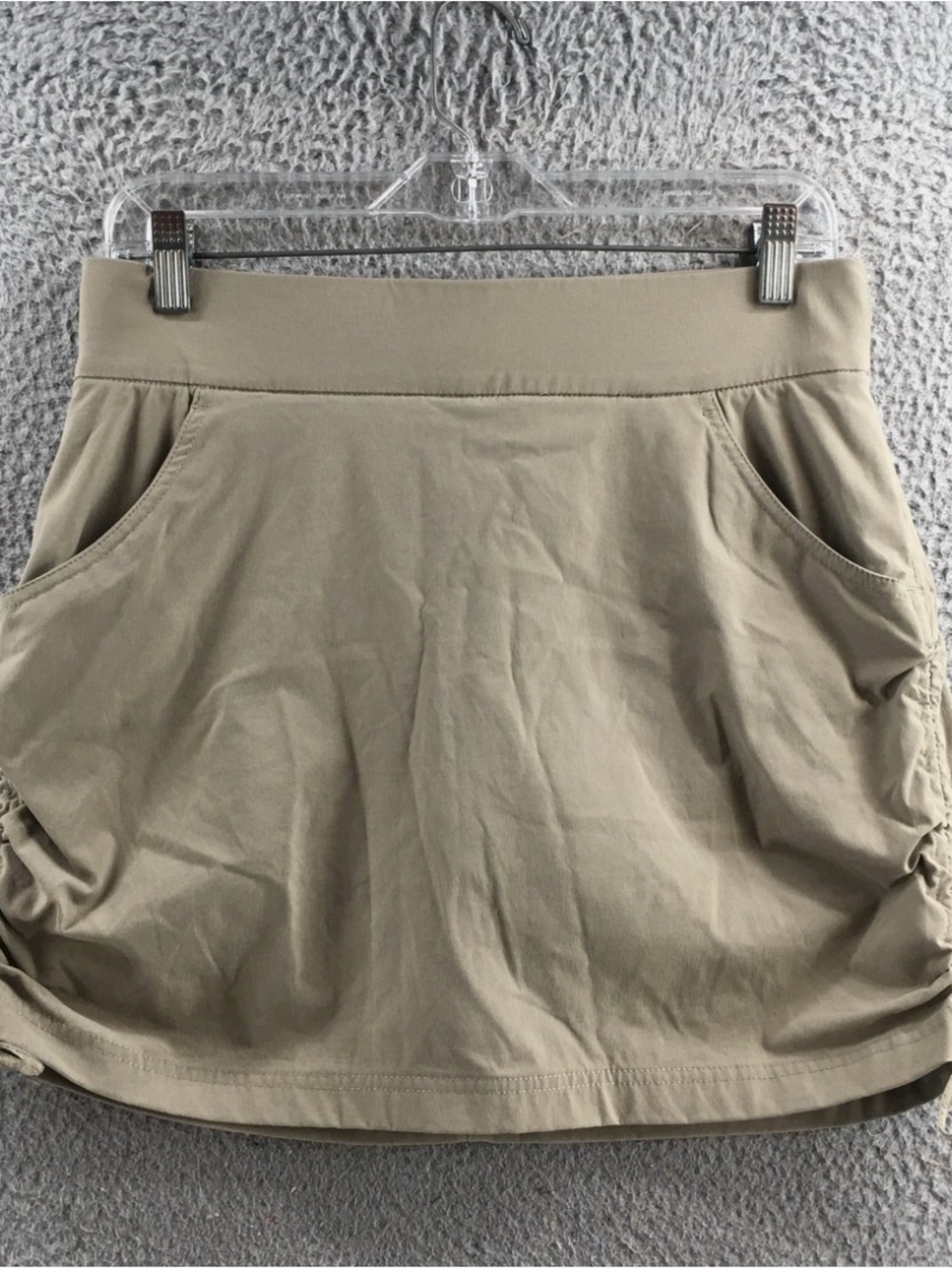 Columbia Omni Womens Khaki Drawstring Pocket Mini Skirt skort